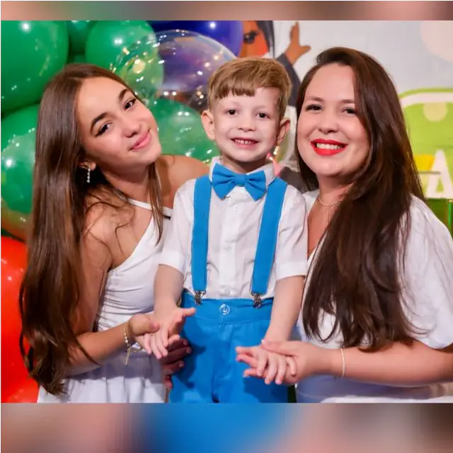 Eliz Nascimento Imóveis